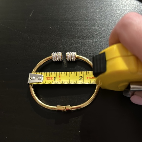 🔥 LIKE NEW BRACELET 🔥 - Picture 5 of 5